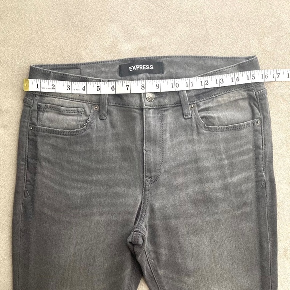 Express (NWOT) Mid Rise Cropped Legging / Size 8 - Picture 4 of 8